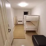 3 - Keine Party ! 6 Personen * Dusseldorf