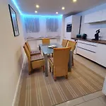 3 - Keine Party ! 6 Personen Apartment *