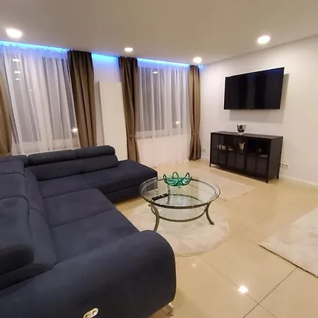 3 - Keine Party ! 6 Personen Appartement *