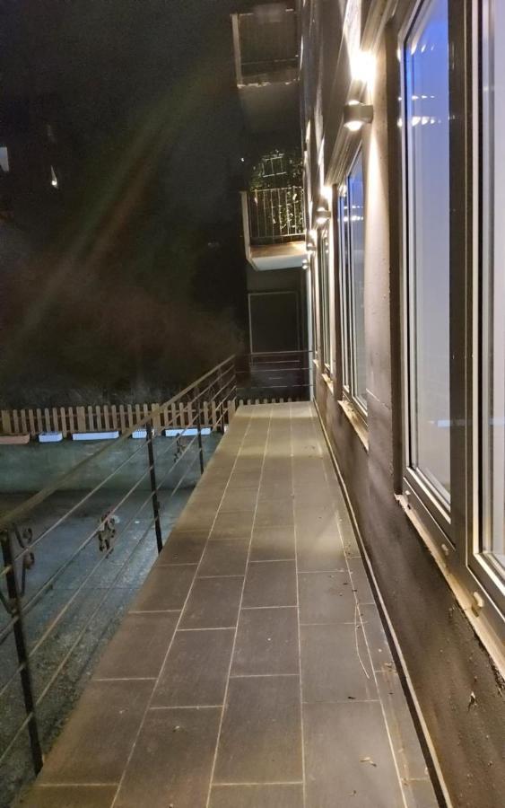 3 - Keine Party ! 6 Personen Düsseldorf