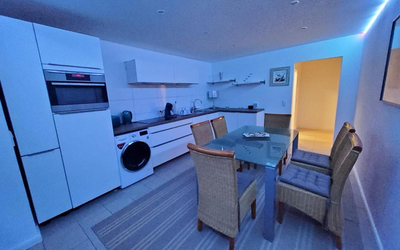 3 - Keine Party ! 6 Personen Appartement Düsseldorf