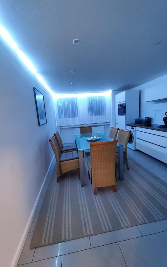 3 - Keine Party ! 6 Personen Appartement